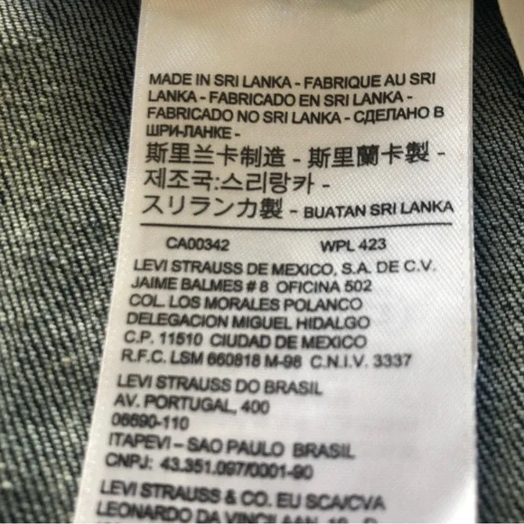 Levi’s Denim Jacket ✨ Unique Hand-Stitched Teddy Patch ✨ Youth XL / Adult M - Picture 13 of 14